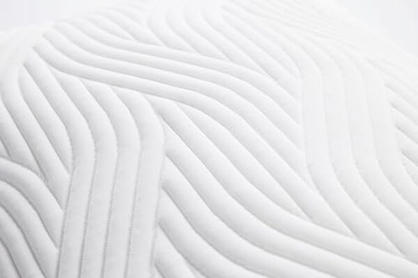 Découvrez notre test complet de l'oreiller Tempur Comfort : confort unique, soutien moyen et qualité premium pour des nuits réparatrices et un repos de qualité. 